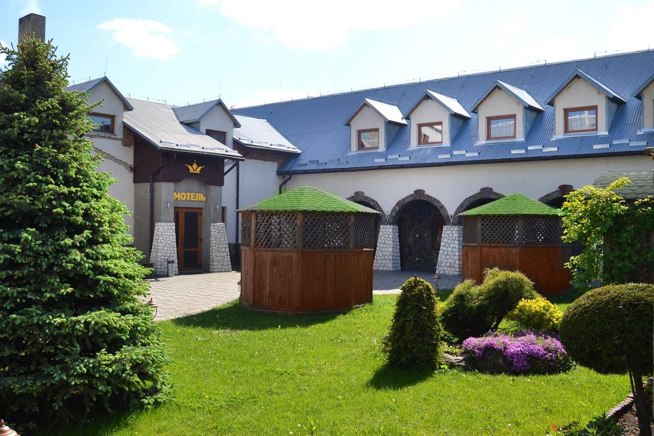 Фото  Motel Korona Mostiska 2